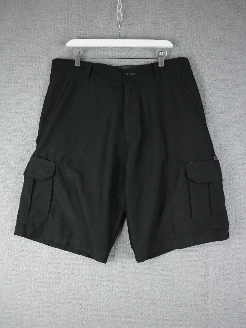 Burnside Baggy Y2K Cargo Pocket Shorts Black Mens 34 Y2K Tech